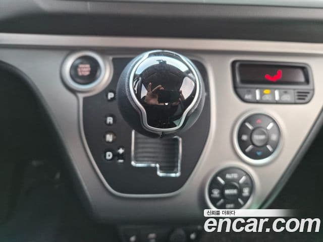 Kia The / новый New Ray Signature, 2022 15