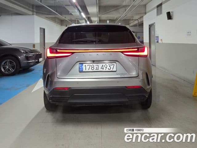 Lexus NX350h 2세대 Premium, 2025 4
