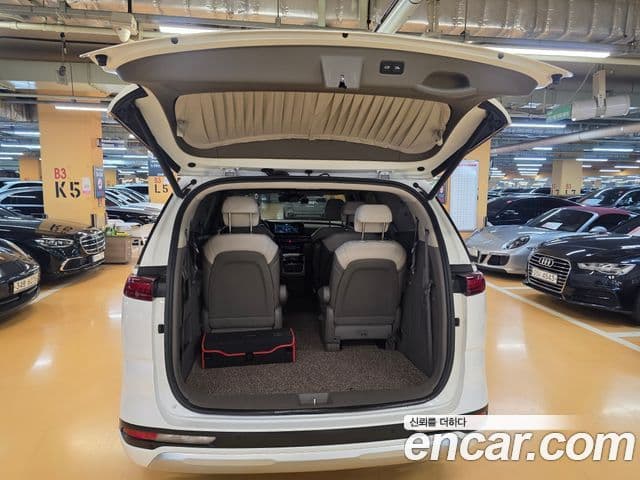 Kia Carnival 4세대 Signature, 2022 17
