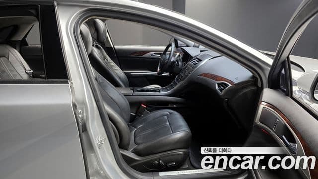 Lincoln New MKZ 2세대, 2014 10