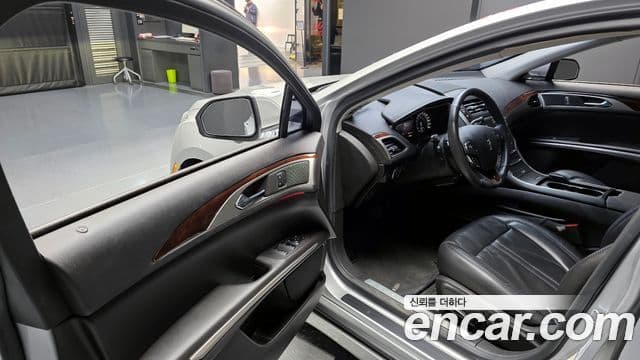 Lincoln New MKZ 2세대, 2014 11