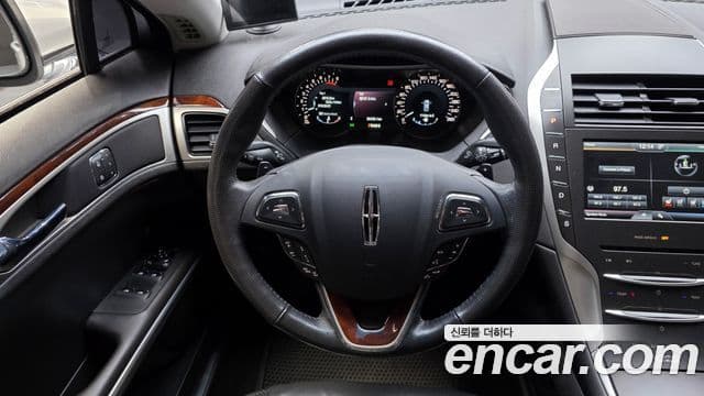 Lincoln New MKZ 2세대, 2014 13