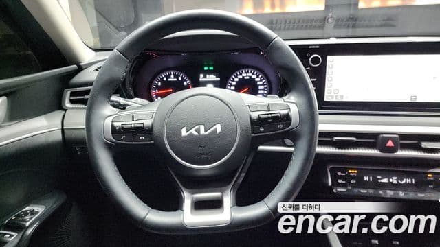 Kia K5 3세대 Prestige, 2023 13
