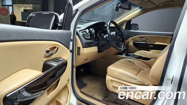 Kia All New Carnival President, 2016 11