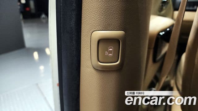 Kia All New Carnival President, 2016 18