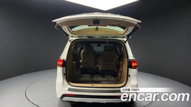 Kia All New Carnival President, 2016 20