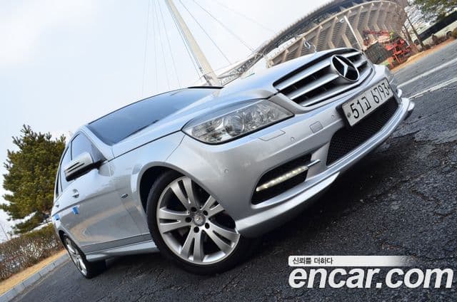 Mercedes-Benz C-класс W204 Avantgarde, 2011 1