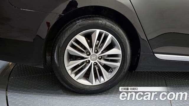 Hyundai Grandeur HG HG240 Modern Collection, 2017 все фото