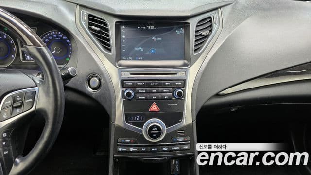 Hyundai Grandeur HG HG240 Modern Collection, 2017 17