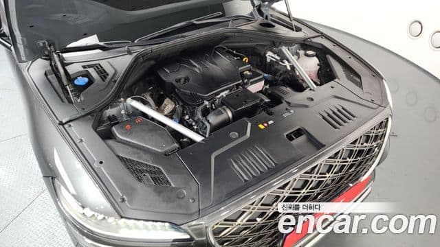 Genesis GV70, 2025 6