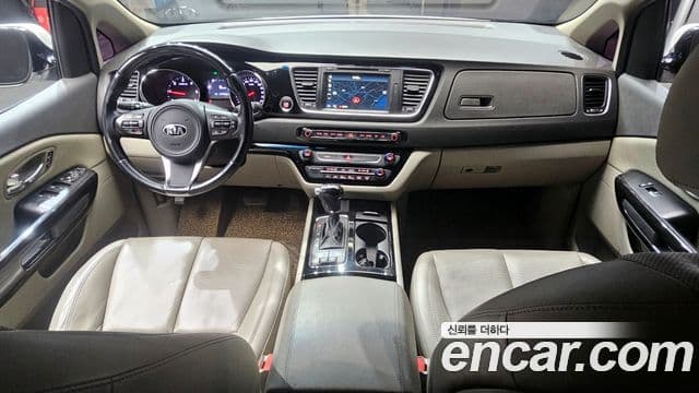 Kia All New Carnival President, 2016 7