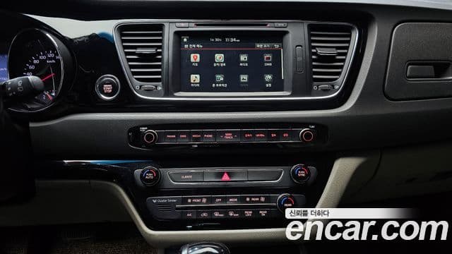 Kia All New Carnival President, 2016 16