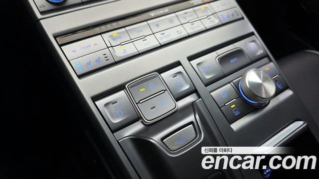 Hyundai NEXO Premium, 2024 9