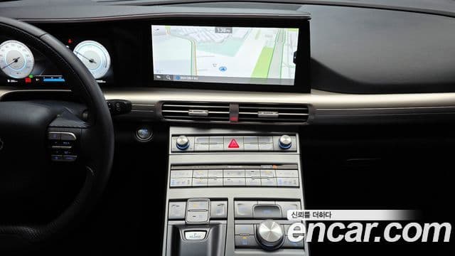 Hyundai NEXO Premium, 2024 19