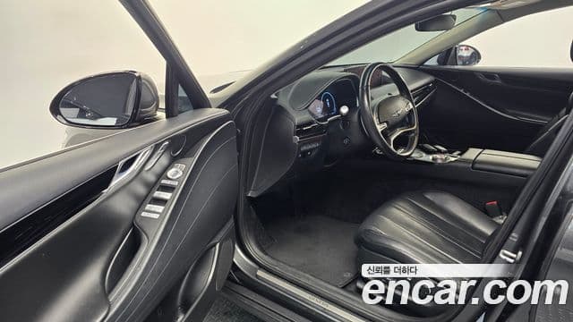 Genesis G80 (RG3) бензин 2.5 турбо AWD, 2021 11