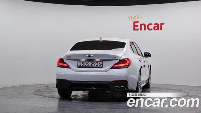 Genesis G70 Elite, 2019 4