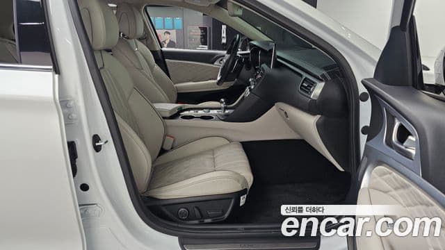 Genesis G70 Elite, 2019 11