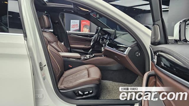 BMW 5시리즈 (G30) 530e M Sport, 2023 12