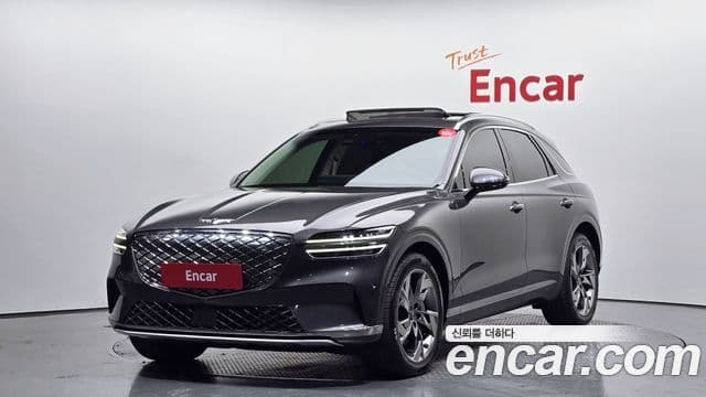 Genesis electrified GV70 e-AWD, 2022 1
