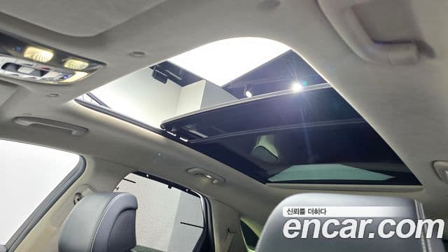 Genesis electrified GV70 e-AWD, 2022 17