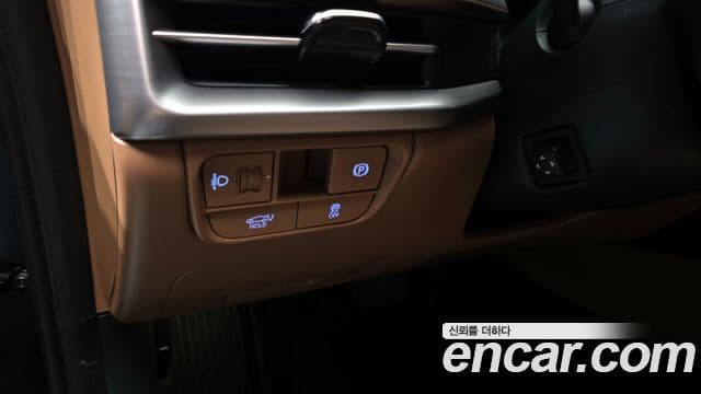 Hyundai Grandeur (GN7) Calligraphy, 2023 13