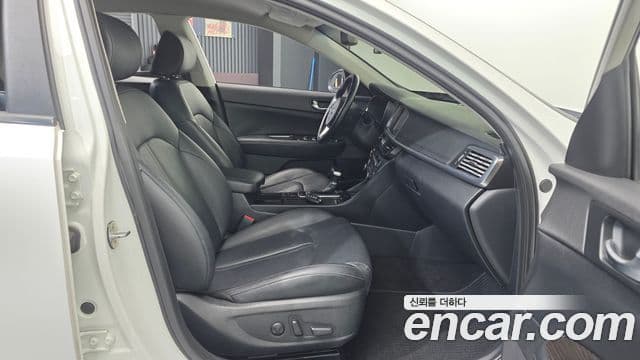 Kia K5 2세대 Noblesse Special, 2018 11