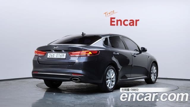 Kia K5 2세대 Prestige, 2017 2