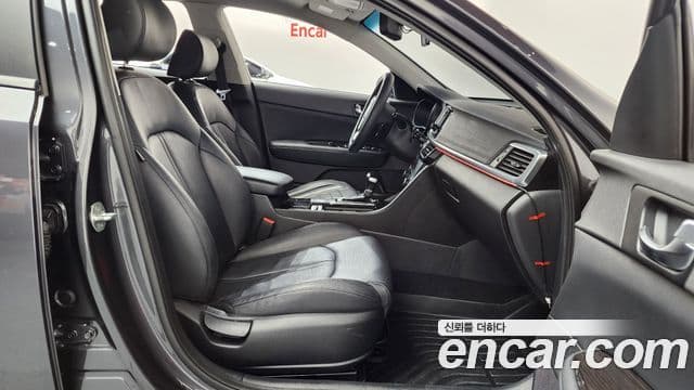 Kia K5 2세대 Prestige, 2017 11