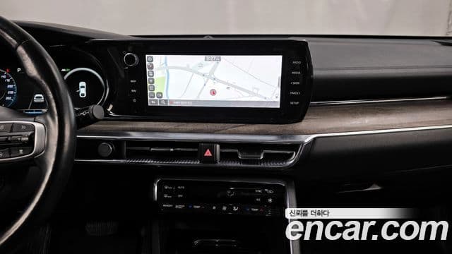 Kia K5 гибрид 3세대 Noblesse, 2022 14