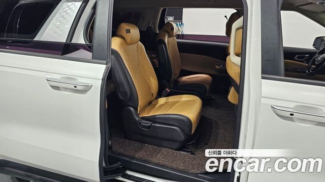 Kia Carnival 4세대 Prestige, 2022 12
