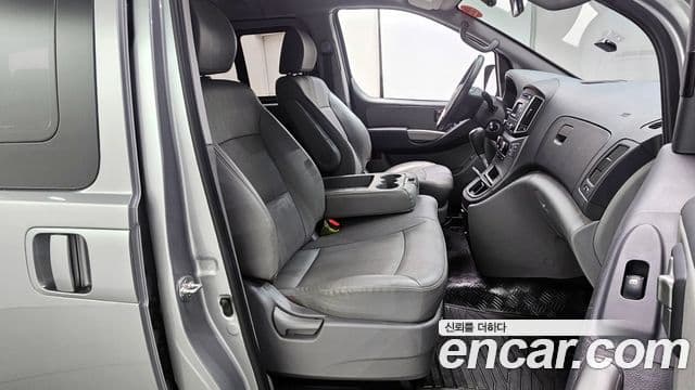 Hyundai The / новый New Grand Starex Modern, 2019 11