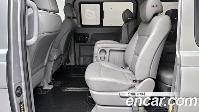 Hyundai The / новый New Grand Starex Modern, 2019 13