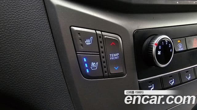 Hyundai The / новый New Grand Starex Modern, 2019 18