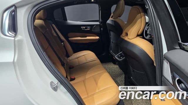 Volvo S60 3세대 B5 Ultimate Bright, 2023 12