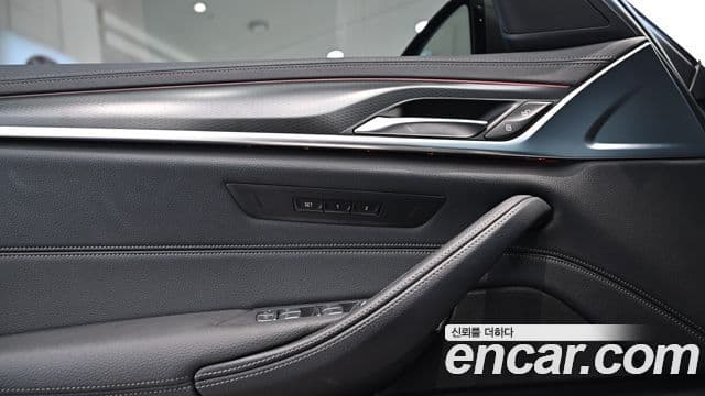 BMW 5시리즈 (G30) 520i M Sport, 2023 18