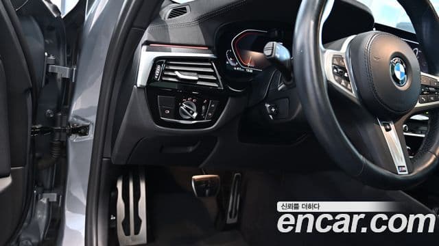 BMW 5시리즈 (G30) 520i M Sport, 2023 19