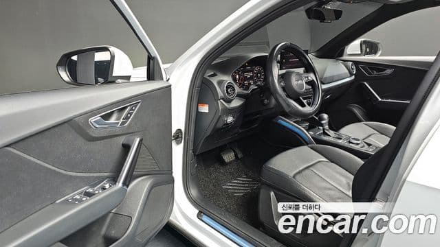 Audi Q2 Premium, 2020 11