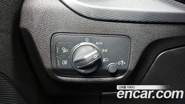 Audi Q2 Premium, 2020 18