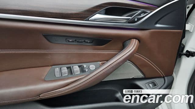 BMW 5시리즈 (G30) 520i M Sport, 2020 17