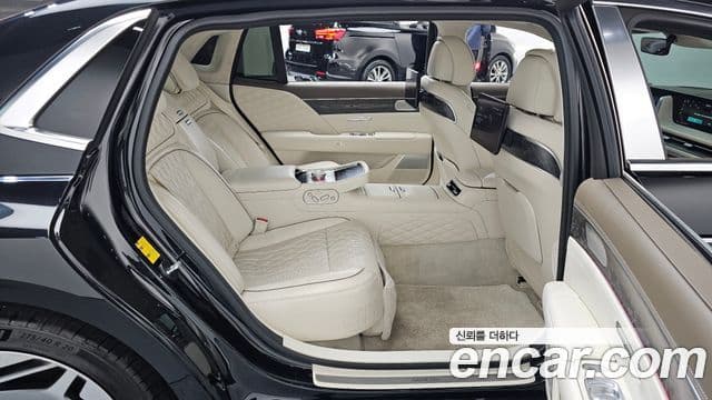 Genesis G90 (RS4) бензин 3.5 турбо e-S/C AWD LWB, 2022 12