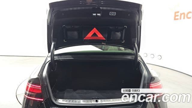 Genesis G90 (RS4) бензин 3.5 турбо e-S/C AWD LWB, 2022 20