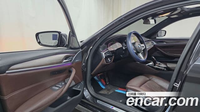 BMW 5시리즈 (G30) 530i M Sport Plus, 2020 10