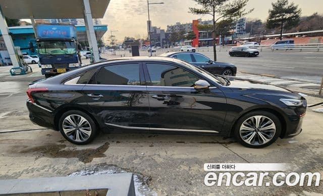 Kia The / новый New K8 гибрид Signature, 2024 1