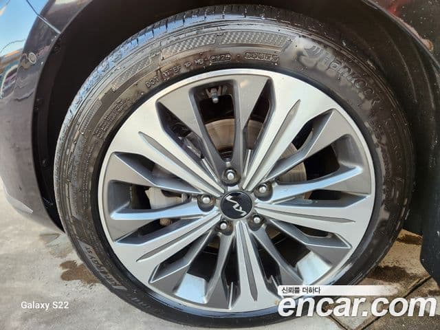 Kia The / новый New K8 гибрид Signature, 2024 14