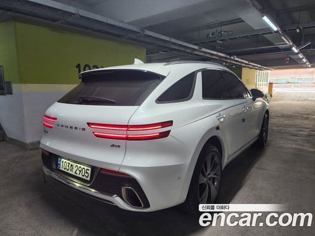 Genesis GV70, 2023 4