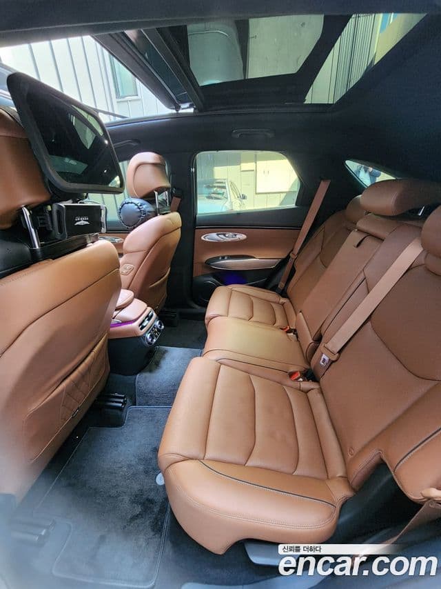 Genesis GV70, 2023 14