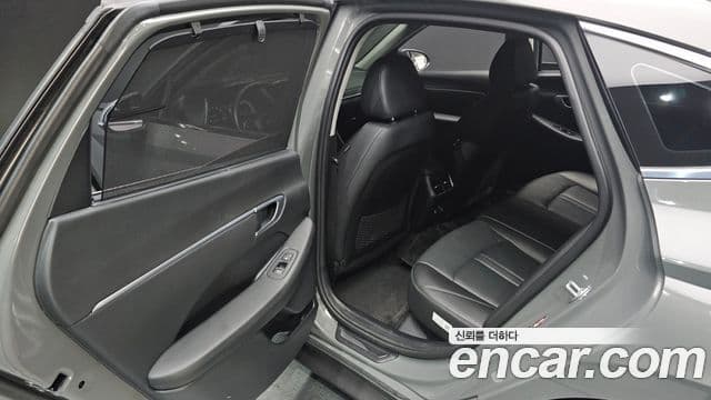 Hyundai Sonata (DN8) Premium Family, 2020 12
