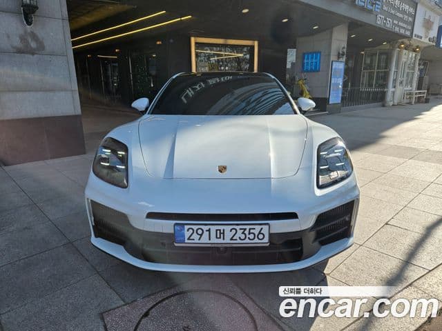 Porsche Panamera (976), 2024 3