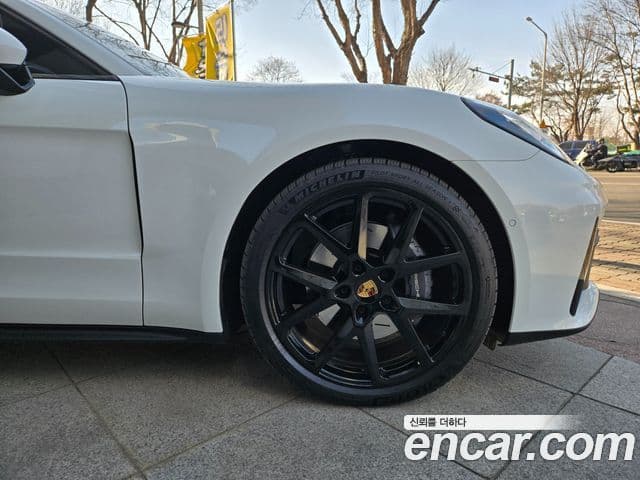 Porsche Panamera (976), 2024 все фото
