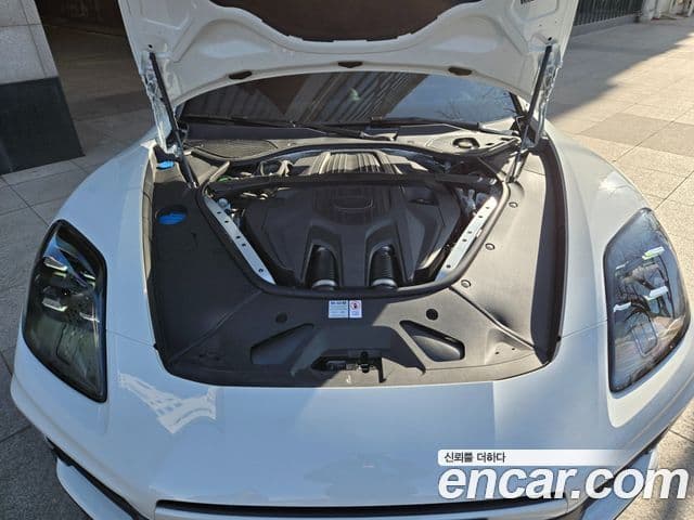 Porsche Panamera (976), 2024 6